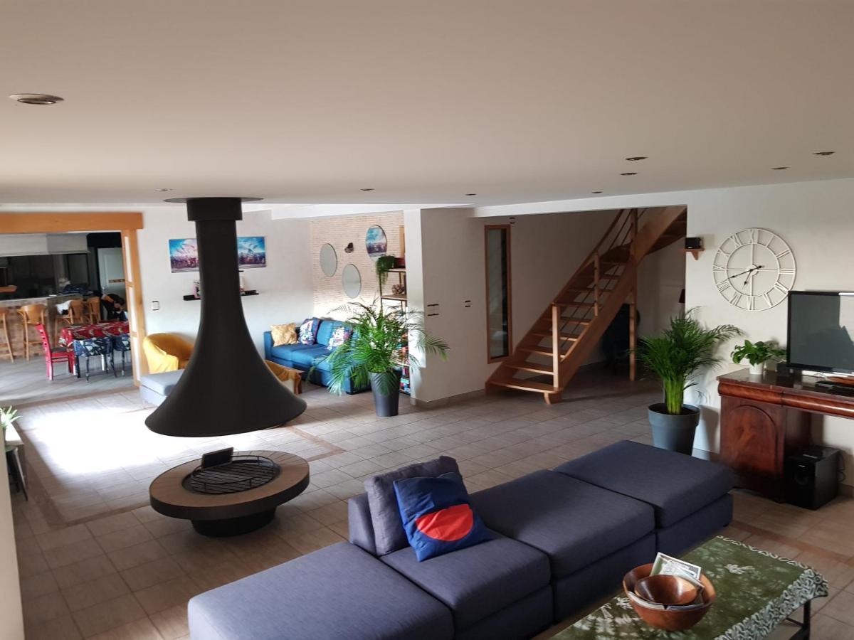 Magnifique Villa Avec Piscine Interieure Saint-Pois Eksteriør billede