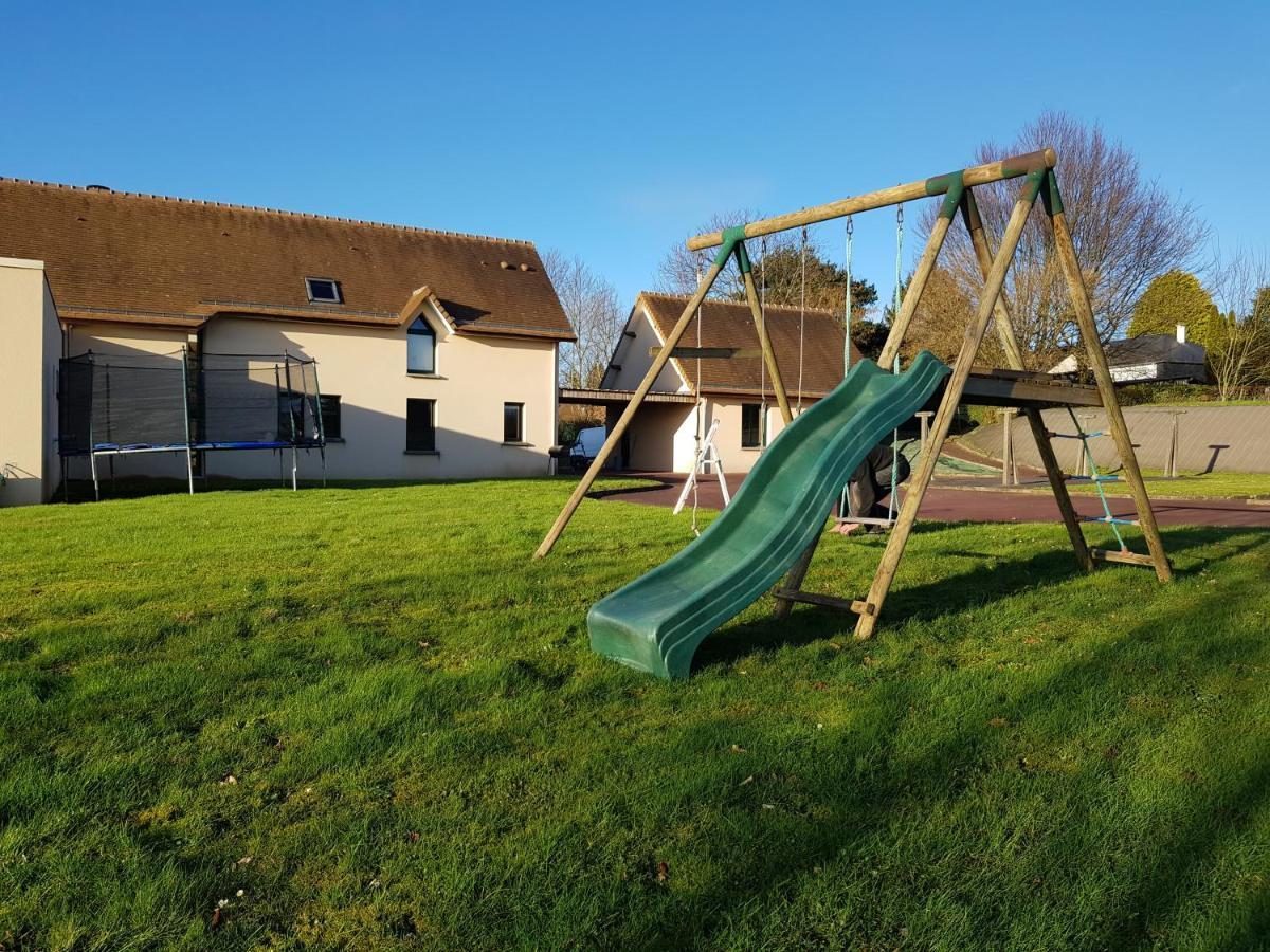 Magnifique Villa Avec Piscine Interieure Saint-Pois Eksteriør billede